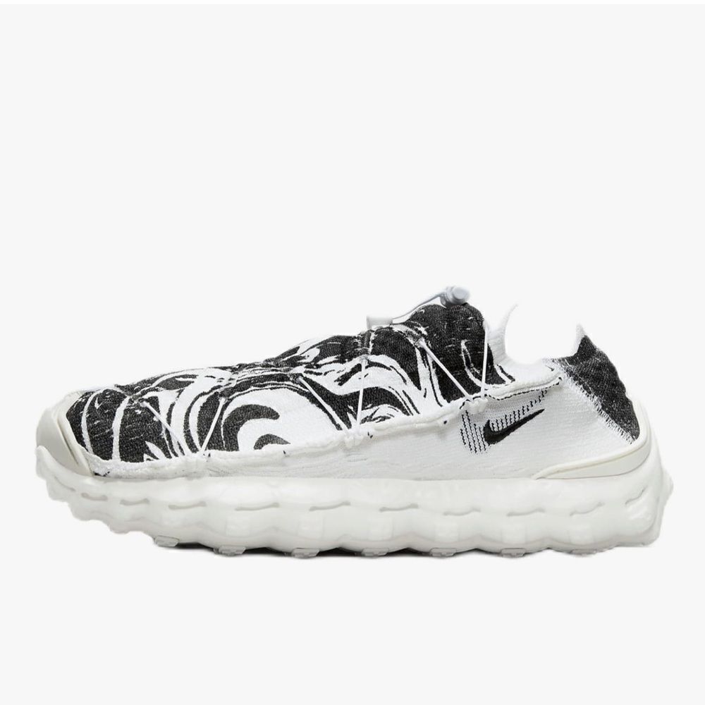 Nike ISPA Mindbody Shoes (White/Summit White/Black) Size 9